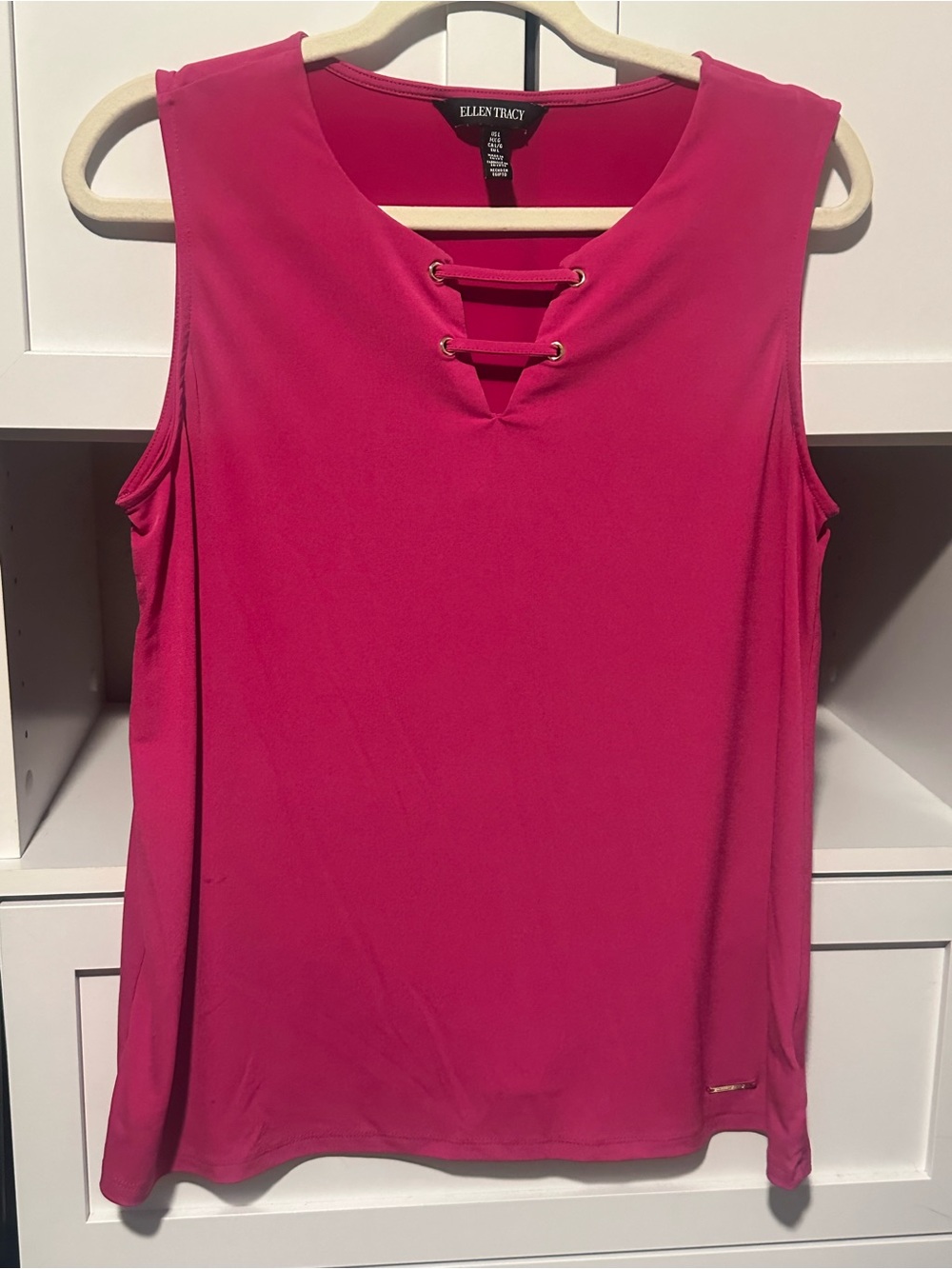 Ellen Tracy Fuchsia Pink Grommet Neck Sleeveless Blouse Size L